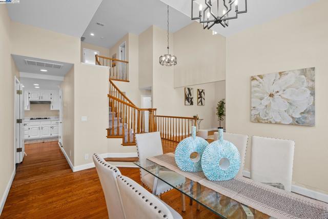 2316 Tulip Rd, San Jose CA: https://media.crmls.org/mediaz/848c1fc7-ce4d-49d7-b649-070102c45be1.jpg