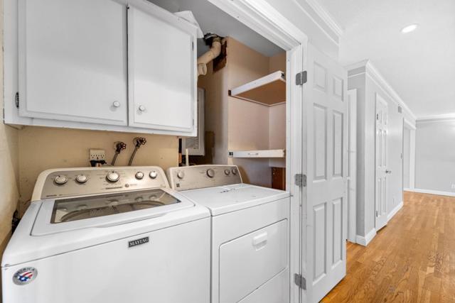 596 Savstrom Way, San Jose CA: https://media.crmls.org/mediaz/848d6295-41f7-421b-85be-a41ad79a8564.jpg