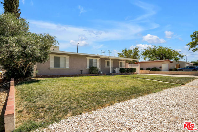 39060 11th Street, Palmdale, California 93551, 3 Bedrooms Bedrooms, ,2 BathroomsBathrooms,Single Family Residence,For Sale,11th,24428459