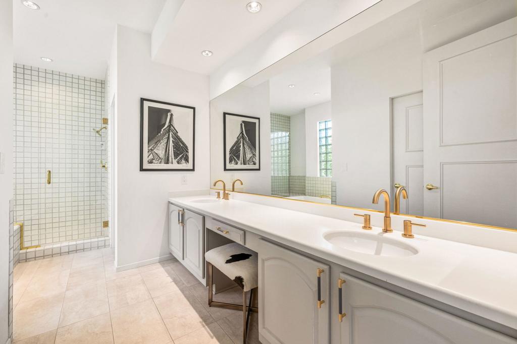 MLS #219135586DA image #27