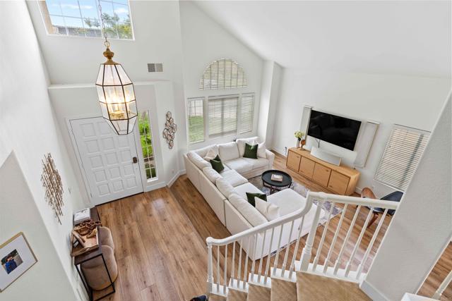 Image 31 of 53 For 3702 Southridge Way