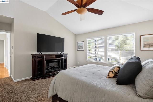 Image 24 of 40 For 1120 Gatetree Court