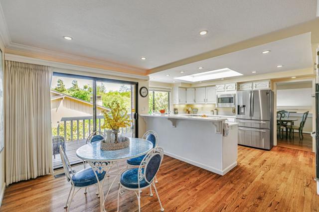 1350 Trinity Drive, Menlo Park CA: https://media.crmls.org/mediaz/8490a983-b9bb-4d85-8b7b-08d2a8575e6b.jpg