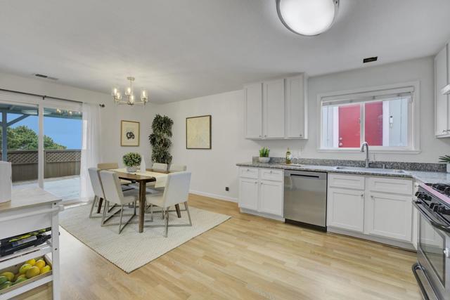 39 Morton Drive, Daly City CA: https://media.crmls.org/mediaz/8490d662-76c0-4c89-a093-a16c2bc9d435.jpg