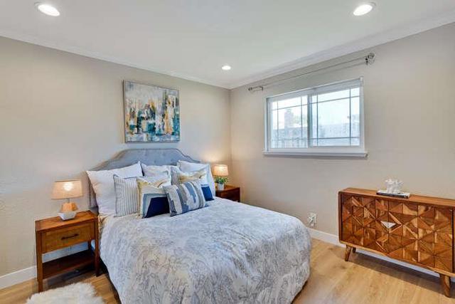 898 La Plata Plaza, Campbell CA: https://media.crmls.org/mediaz/8492f461-6aef-459a-9aec-5d902a47caae.jpg