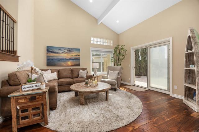 Detail Gallery Image 14 of 51 For 1025 Monterey Vista Way, Encinitas,  CA 92024 - 4 Beds | 2/1 Baths