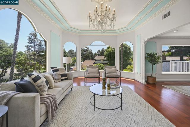 3698 De Rosa Ct, Concord CA: https://media.crmls.org/mediaz/84937db1-96b0-419f-9e75-8ddd98b0e511.jpg