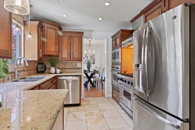2875 Stevenson Street, Santa Clara CA: https://media.crmls.org/mediaz/8493f48e-d8ef-4c14-b4a4-67de949c41d6.jpg