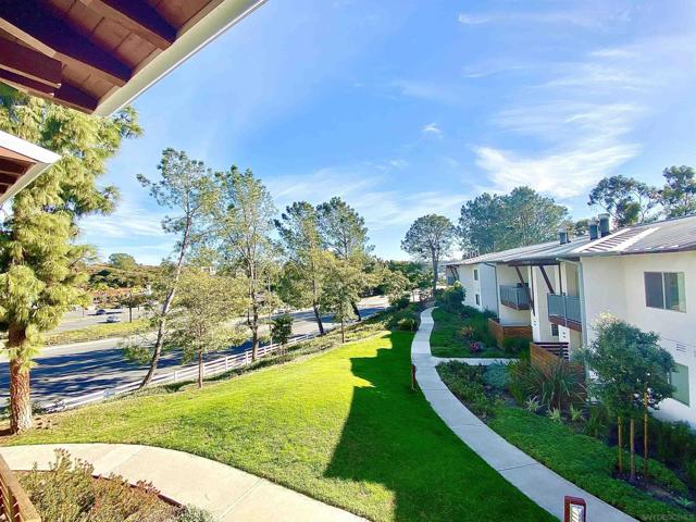 1810 S El Camino Real, Encinitas CA: https://media.crmls.org/mediaz/849460d3-4c87-47f1-95eb-c6493ca4a983.jpg