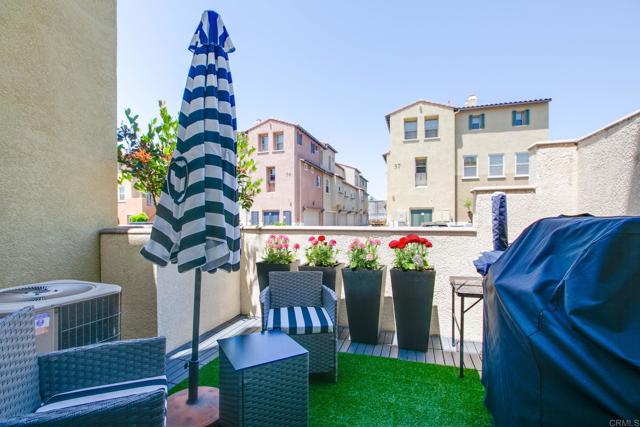 Detail Gallery Image 4 of 51 For 328 Bishop Dr, San Marcos,  CA 92078 - 3 Beds | 2/1 Baths