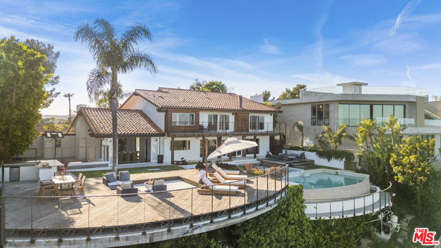 2028 Stradella Road, Los Angeles CA: https://media.crmls.org/mediaz/849822c8-7879-4702-818c-76d562add6a8.jpg