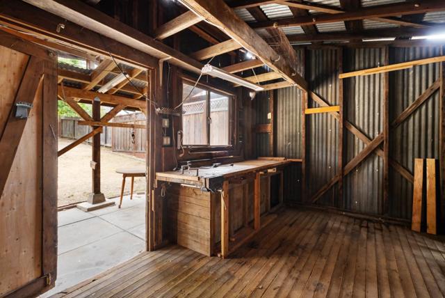 3375 East Avenue, Hayward CA: https://media.crmls.org/mediaz/8498593f-3d9b-43bb-b814-457ed2a27cc4.jpg