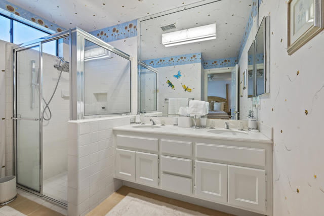 213 Calle Del Verano, Palm Desert, CA 92260