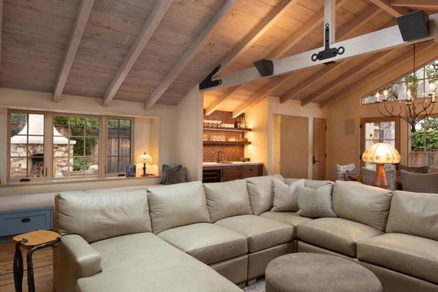 0 12th Avenue 2 SE of Casanova Street, Carmel CA: https://media.crmls.org/mediaz/8499894e-7abf-4ae3-b7d5-089126abbec8.jpg