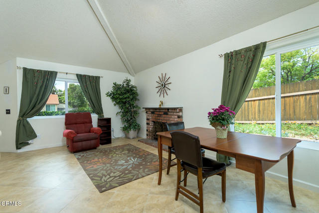 Detail Gallery Image 8 of 44 For 11764 Betula Cir, Moreno Valley,  CA 92557 - 4 Beds | 3 Baths