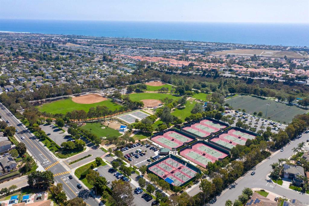 MLS #250032251SD img 3