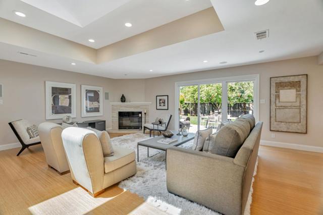 1728 Peartree Lane, Mountain View CA: https://media.crmls.org/mediaz/849b11e6-cef3-4541-8a47-e323f85766cf.jpg