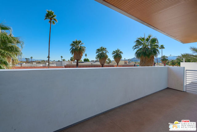 175 N Palm Canyon Drive, Palm Springs CA: https://media.crmls.org/mediaz/849d2974-4b23-4dfb-9569-7f65d23d20ef.jpg