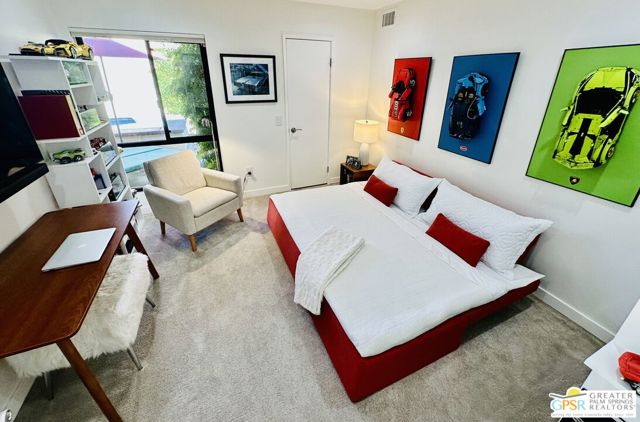 468 N Greenhouse Way, Palm Springs CA: https://media.crmls.org/mediaz/849d2c80-b5ff-489f-9444-f993815eb9c8.jpg