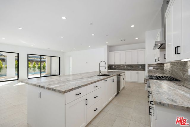 57660 Cherrywood Place, La Quinta CA: https://media.crmls.org/mediaz/849d431b-0074-4ce9-aa4e-a5e30d59a116.jpg