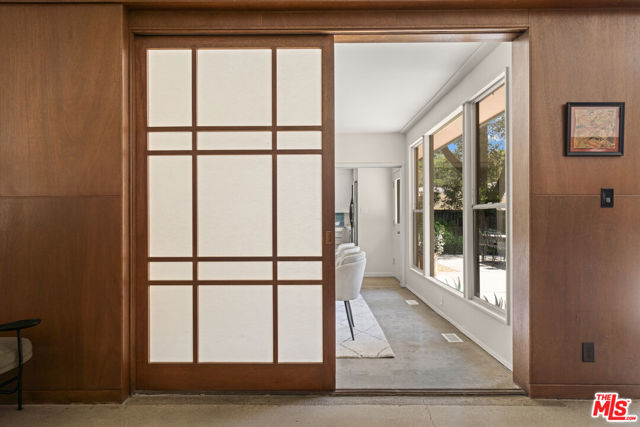 1234 Woodland Drive, Santa Paula CA: https://media.crmls.org/mediaz/849ecbac-b959-4772-b0a0-7864005bae2c.jpg
