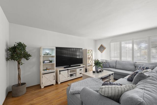 Detail Gallery Image 10 of 39 For 244 Carter, El Cajon,  CA 92020 - 3 Beds | 1/1 Baths