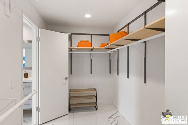Image 31 of 54 For 68095 Seven Oaks Place