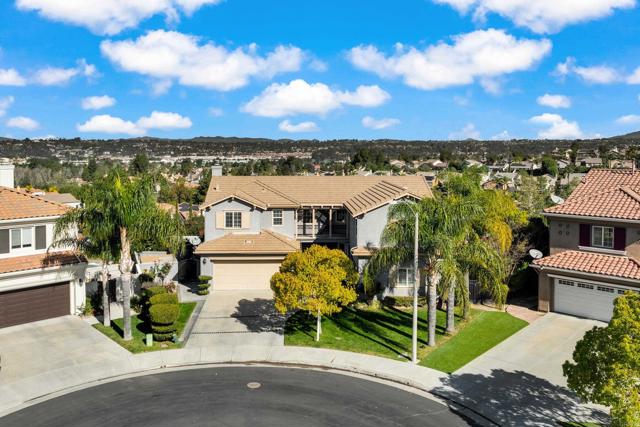 Detail Gallery Image 2 of 75 For 45190 Saint Tisbury St, Temecula,  CA 92592 - 4 Beds | 3 Baths