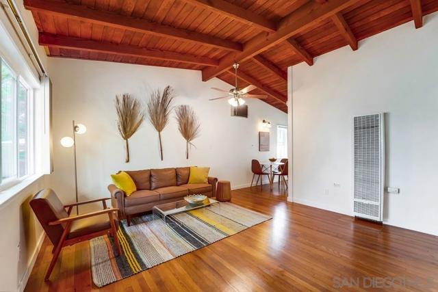 4341 43 Banning St, San Diego CA: https://media.crmls.org/mediaz/84a3cbe6-2305-4a88-8419-812ee3aa3442.jpg