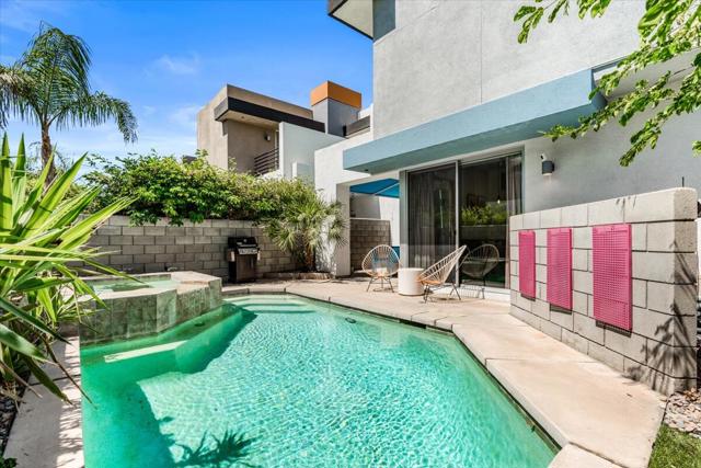 3552 Melody Lane, Palm Springs CA: https://media.crmls.org/mediaz/84a3dbf4-8dff-4eb3-ad5c-a1a39b5f9101.jpg