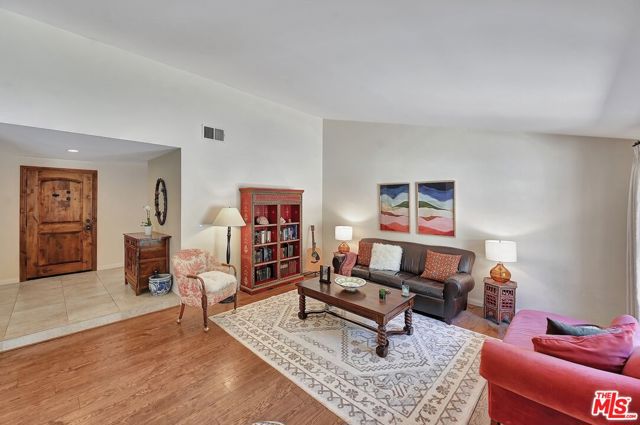 21217 Bellini Drive photo 6