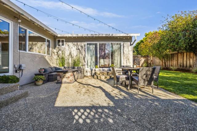 140 Palm Beach Avenue, El Granada CA: https://media.crmls.org/mediaz/84a46e47-682b-4e4a-a9f5-fa7441049ec7.jpg