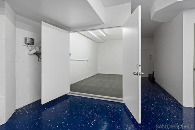 Image 39 of 50 For 25 Green Turtle Rd