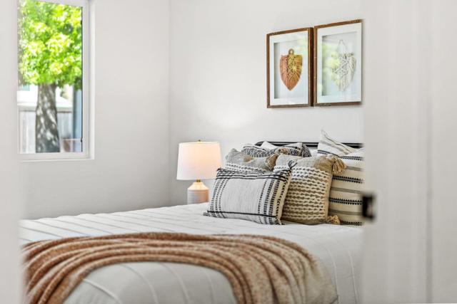 3268 Mission Drive, Santa Cruz CA: https://media.crmls.org/mediaz/84a507e5-a6a6-46ef-9dba-14e8ba43ca4e.jpg