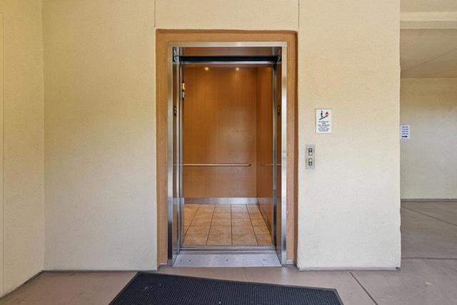 1390 Saddle Rack Street, San Jose CA: https://media.crmls.org/mediaz/84a545c1-27ea-4db0-89be-0dd3d6518383.jpg