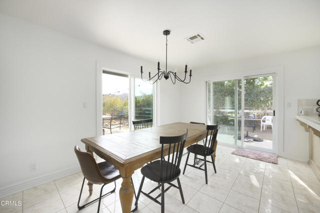 MLS #V1-33477 image #8