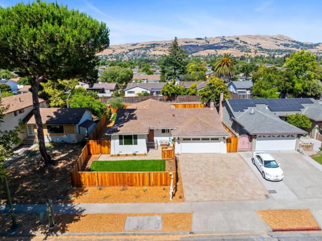 1680 Morrill Avenue, San Jose CA: https://media.crmls.org/mediaz/84a6312e-4a78-4874-81f2-531abf4e114e.jpg