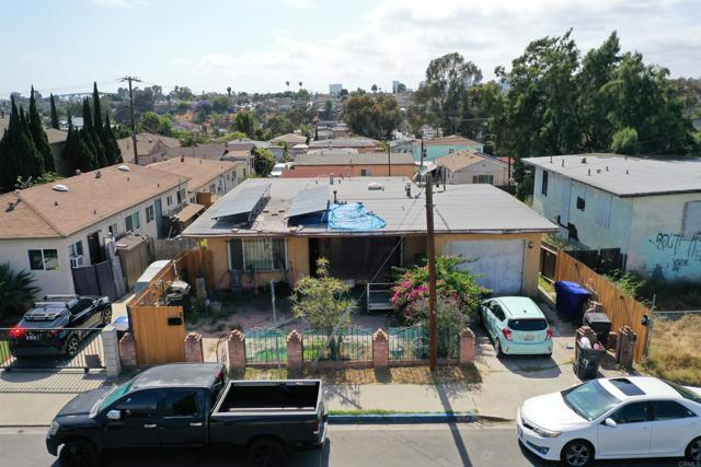 206 212 S 35th, San Diego CA: https://media.crmls.org/mediaz/84a77793-814e-455b-b363-7d65c152ffd9.jpg