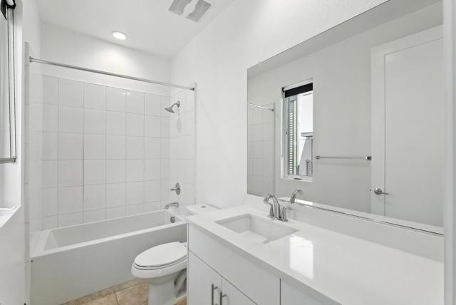 7997 Regional, Dublin CA: https://media.crmls.org/mediaz/84a7c304-ff77-42c5-9ba5-46b9b90771d6.jpg