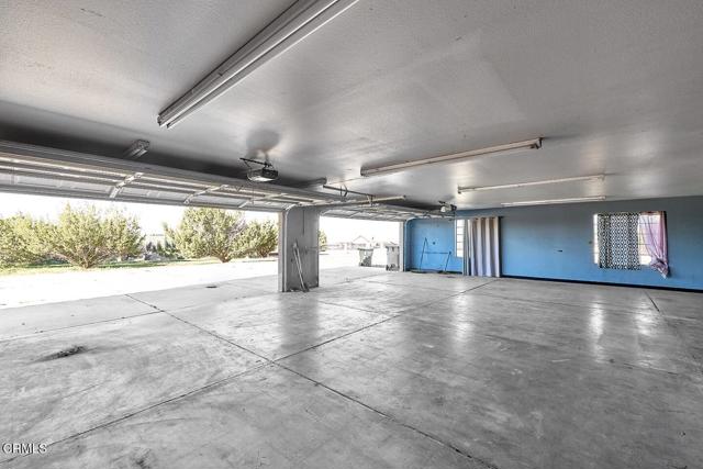 Detail Gallery Image 9 of 55 For 7176 Cataba Rd, Oak Hills,  CA 92344 - 4 Beds | 2/1 Baths