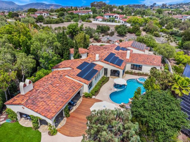 7975 Villas, San Diego CA: https://media.crmls.org/mediaz/84a99c1f-bb01-4a71-8b92-529c14fcb893.jpg