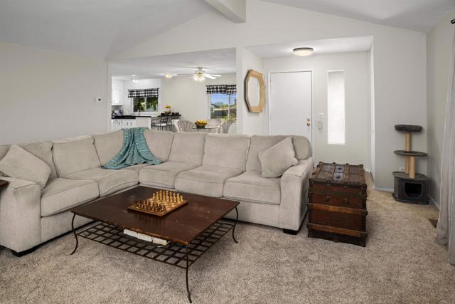Detail Gallery Image 12 of 56 For 909 Richland Rd #115,  San Marcos,  CA 92069 - 3 Beds | 2 Baths