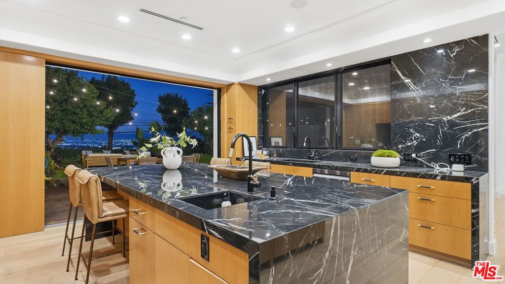 MLS #26863819 image #12