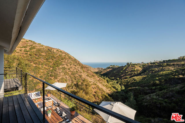 Drew Fenton | 4263 Vista Place Malibu CA | MLS: 7428610