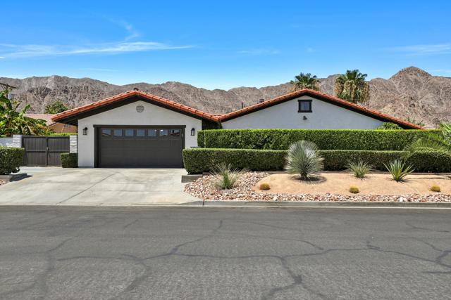 77655 Avenida Montezuma, La Quinta CA: https://media.crmls.org/mediaz/84aae17b-0492-4180-9bd3-64fb06091d50.jpg