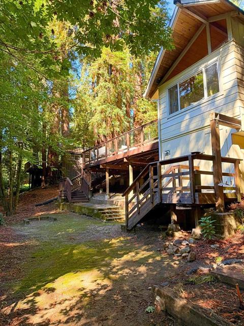 160 Nellie Lane, Boulder Creek CA: https://media.crmls.org/mediaz/84ab3baf-5efd-42a0-963b-5e0f632eee6f.jpg