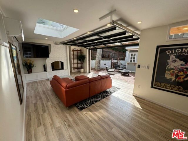 Drew Fenton | 1636 N Beverly Glen Boulevard Los Angeles CA | MLS: 7625201