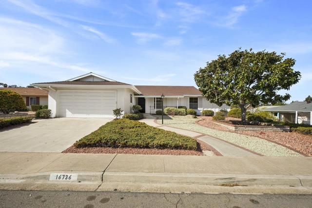 16736 Diego, San Diego CA: https://media.crmls.org/mediaz/84ae3d8b-a736-4215-9c9a-013aa2733c48.jpg