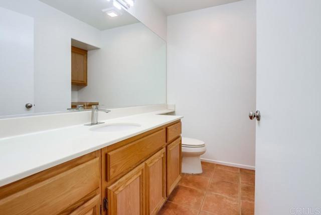 4620 Los Alamos Way, Oceanside CA: https://media.crmls.org/mediaz/84af7e6f-d3f0-4660-bd9b-3d2700bfc5e8.jpg