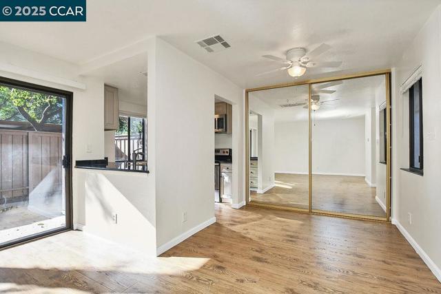 1701 Mahogany Way, Antioch CA: https://media.crmls.org/mediaz/84b0516e-1f9f-4fae-b7b0-e69fd5cfa213.jpg